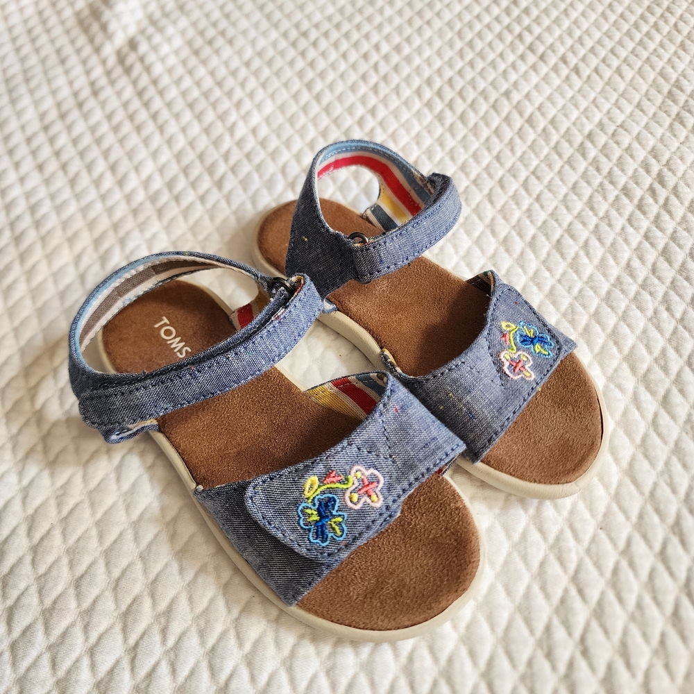 NWOT TOMS Kids Denim Sandals with Colorful Floral Embroidery